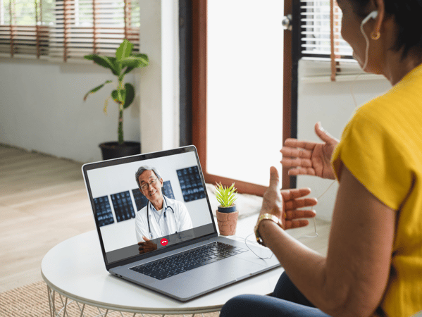 telehealth, virtual patient meeting with doctors