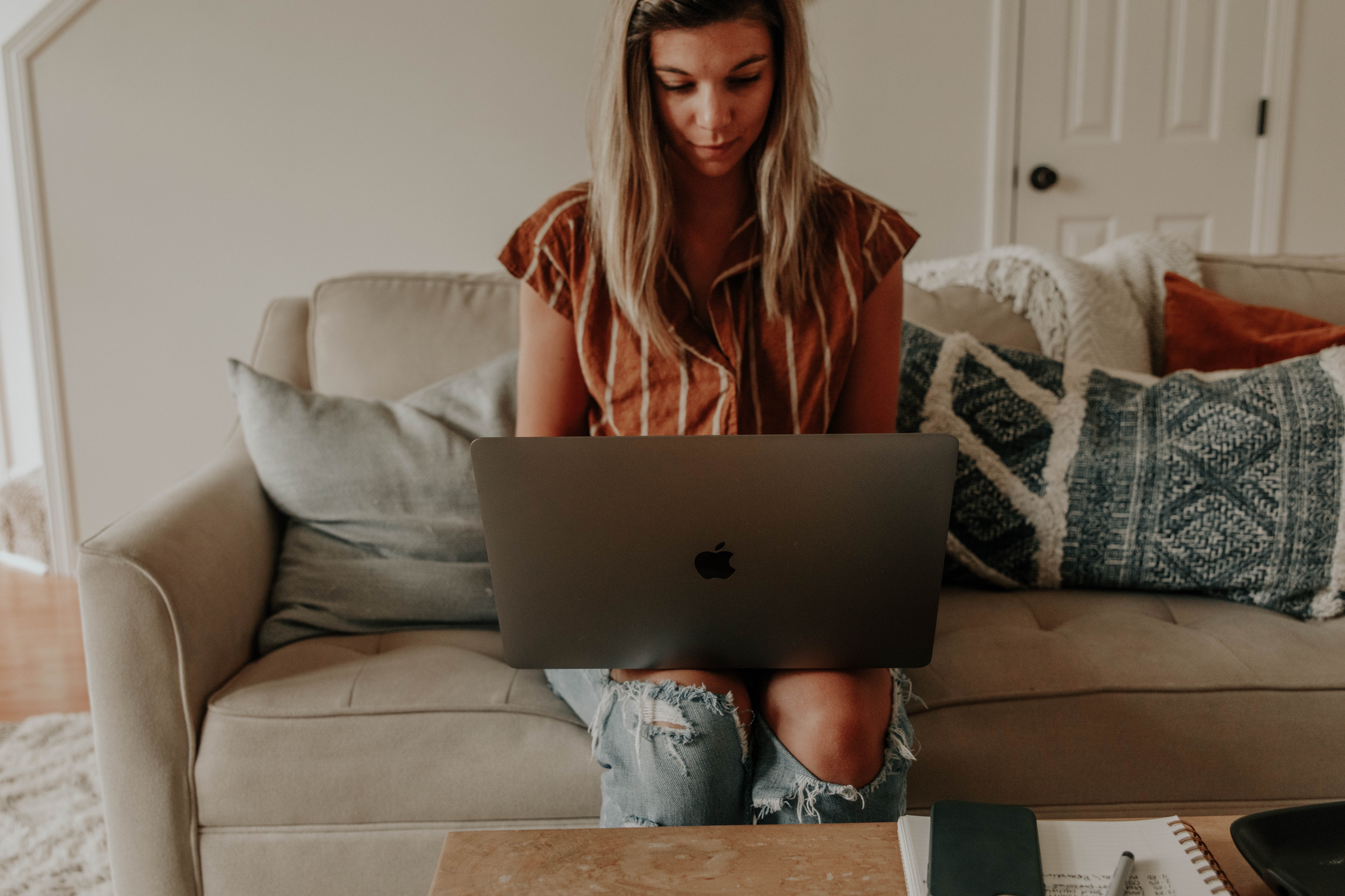 The Customer is King, and Omnichannel Testing is Essential for a Happy Monarchy